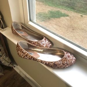 Women’s Steve Madden Rose Gold Flats Size 10